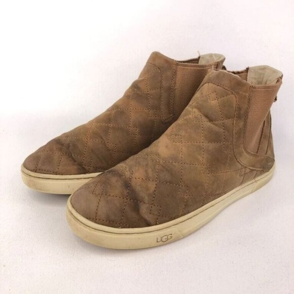 UGG Hollyn Deco Quilt Ankle Boots 8 - Picture 3 of 11
